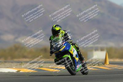 media/Apr-09-2023-SoCal Trackdays (Sun) [[333f347954]]/Turn 14 (1015am)/